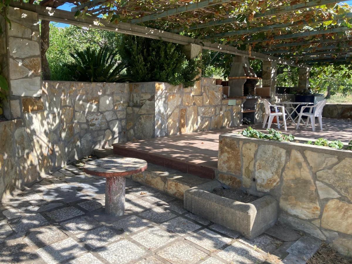 Villa Mirada A Gredos Candeleda Exterior foto