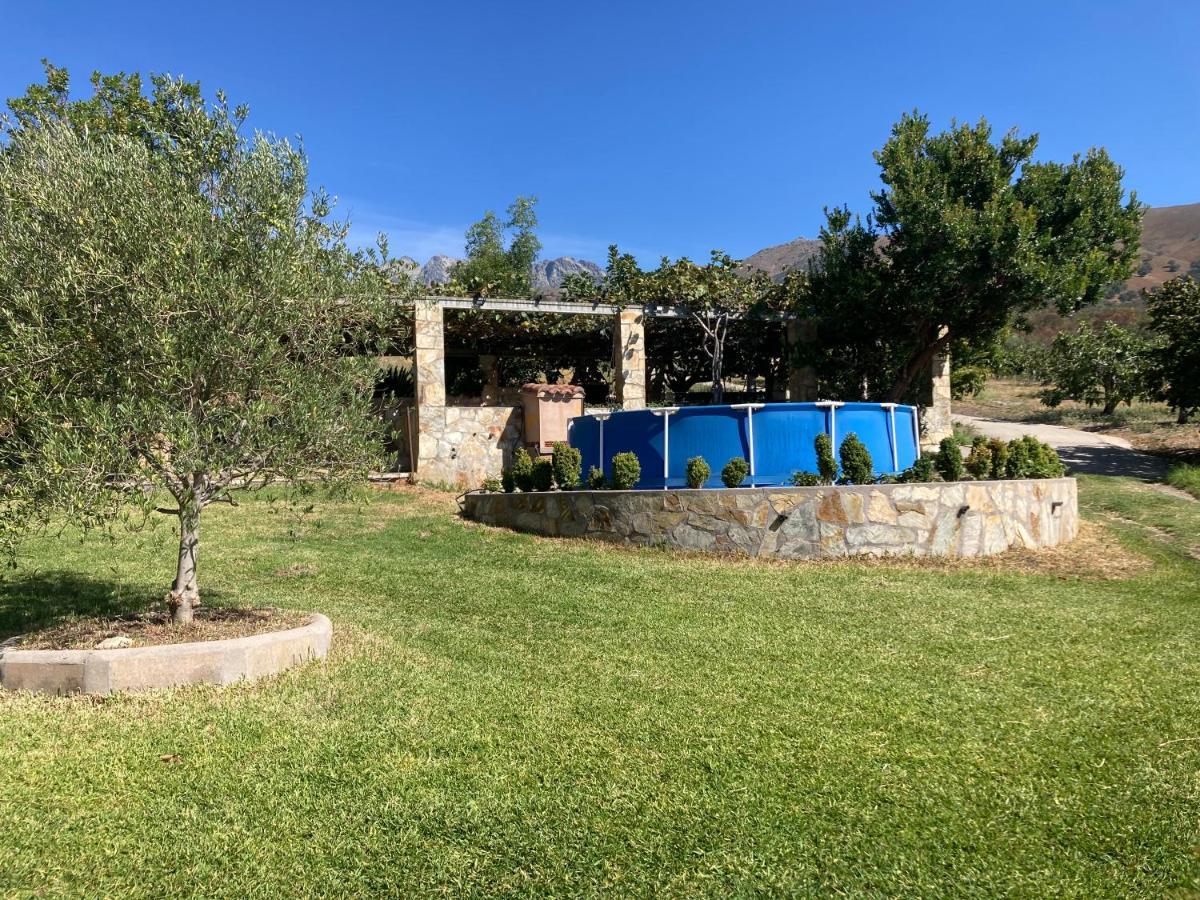 Villa Mirada A Gredos Candeleda Exterior foto